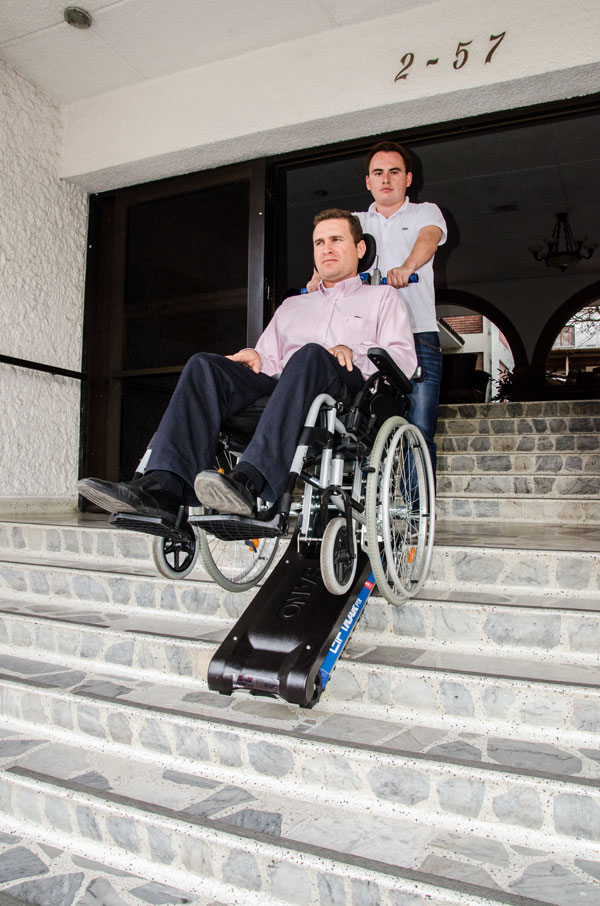 silla sube escaleras oruga en hotel